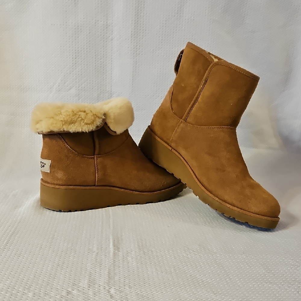 UGG Women's Chestnut Suede Ankle Booties - Picture 2 of 7